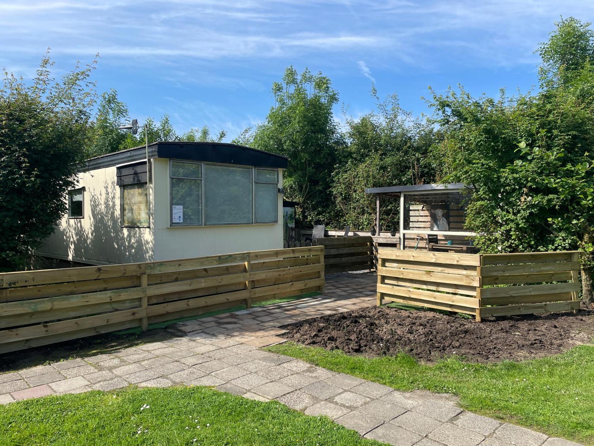 Chalet Friesland H17 - 5 Pers Westergeest Buitenkant foto